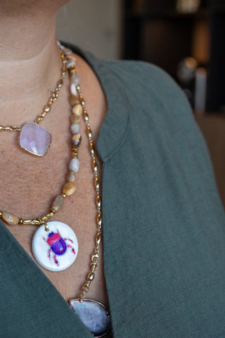 Collier Khepri Corail jade