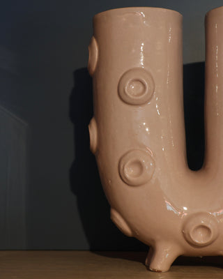 Vase U rose