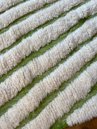 TAPIS LOSANGE VERT ET BLANC